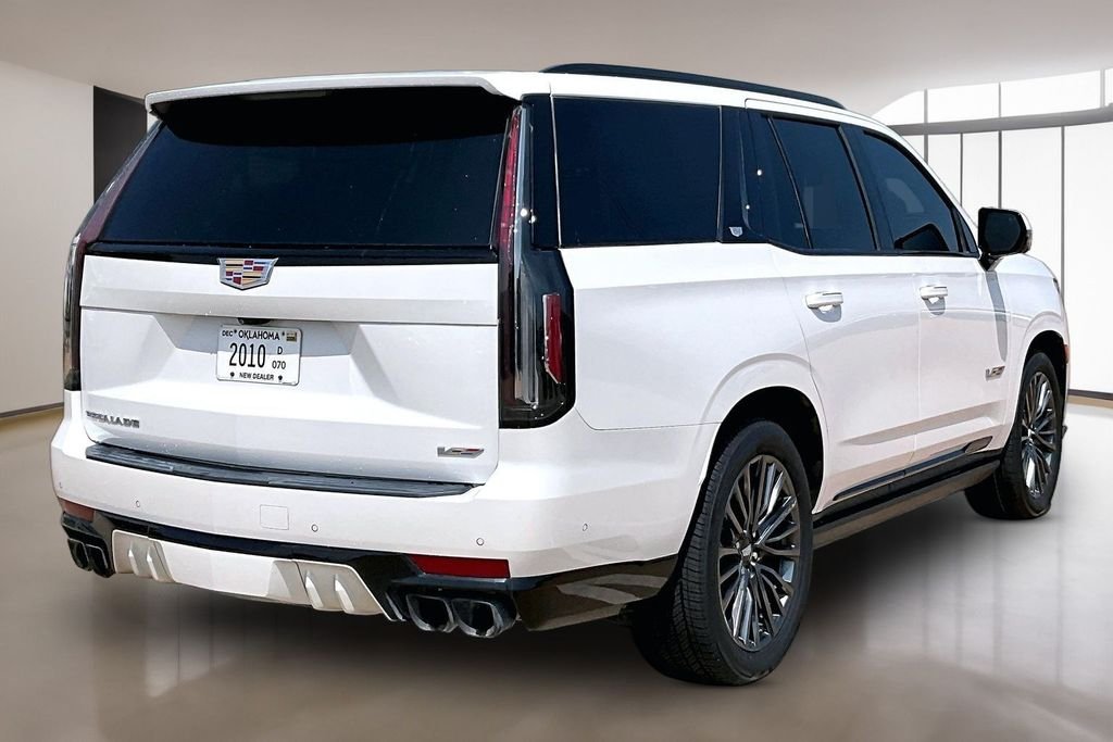 Used 2024 White Cadillac V-Series image 2