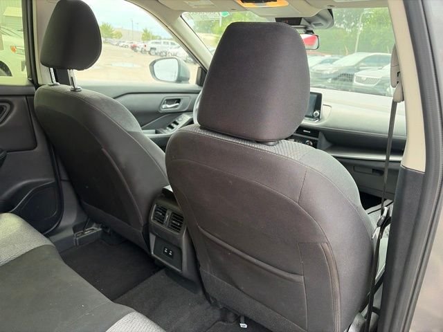 Used 2024 Gray Nissan SV image 16