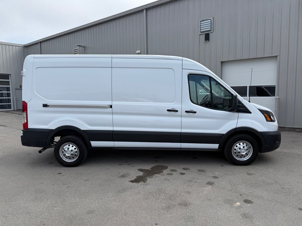 Used 2023 Oxford White Ford Base image 35