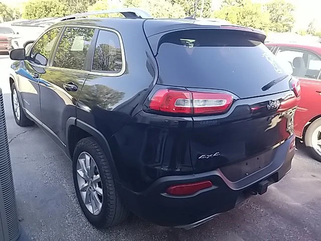 Used 2015 Black Jeep Limited image 17