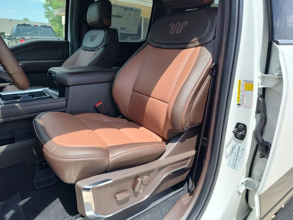 New 2026 Star White Metallic Tri-Coat Ford F-250® King Ranch® image 7