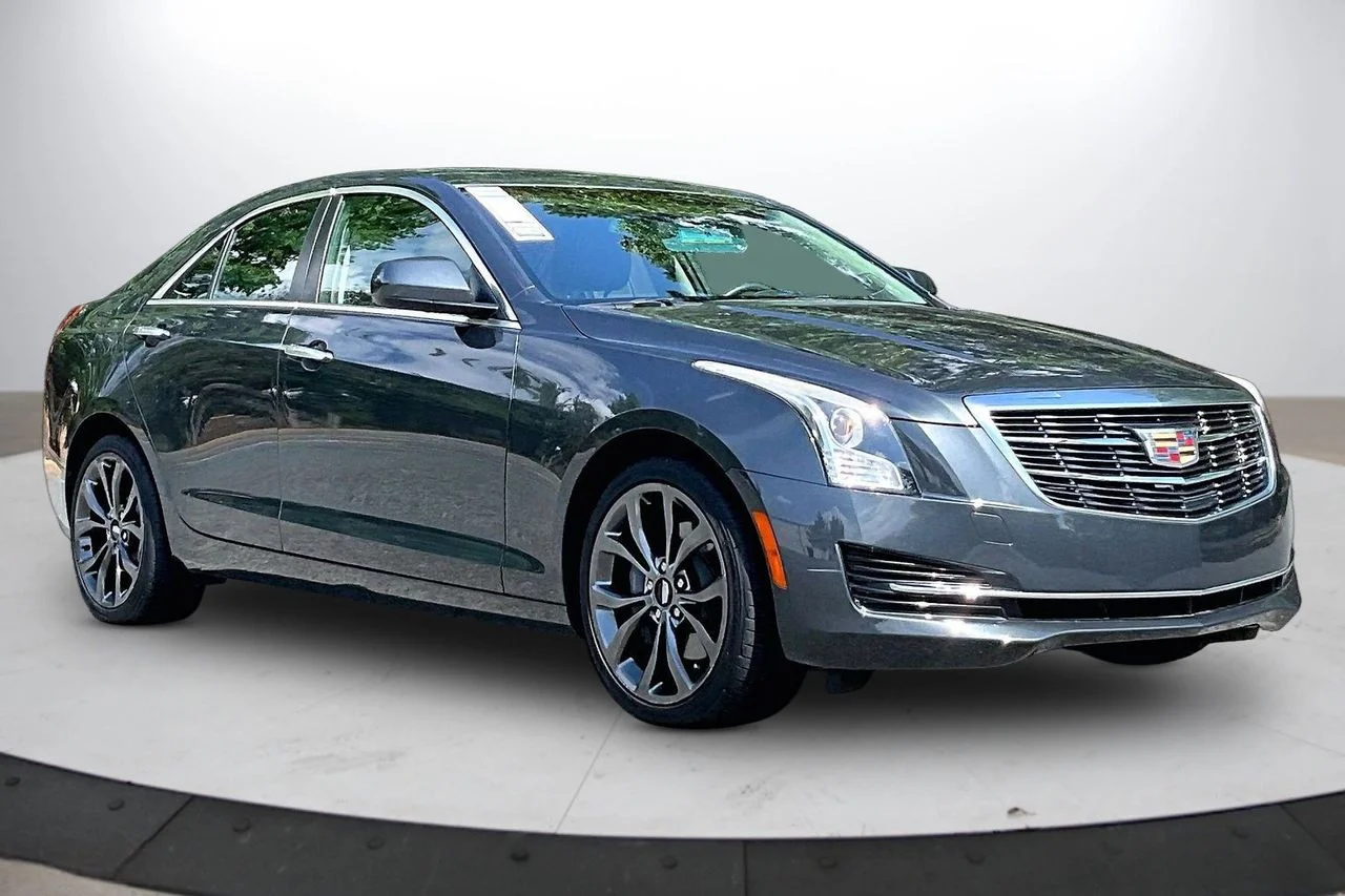Used 2018 Gray Cadillac 2.0L Turbo image 2