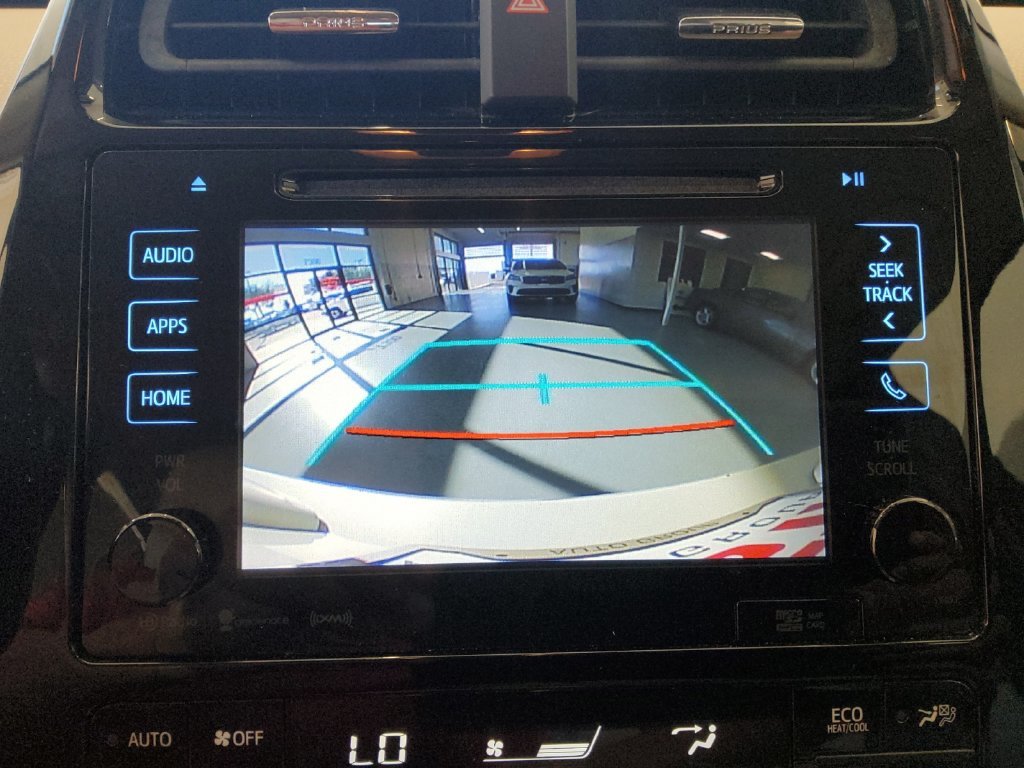Used 2016 White Toyota Four image 26