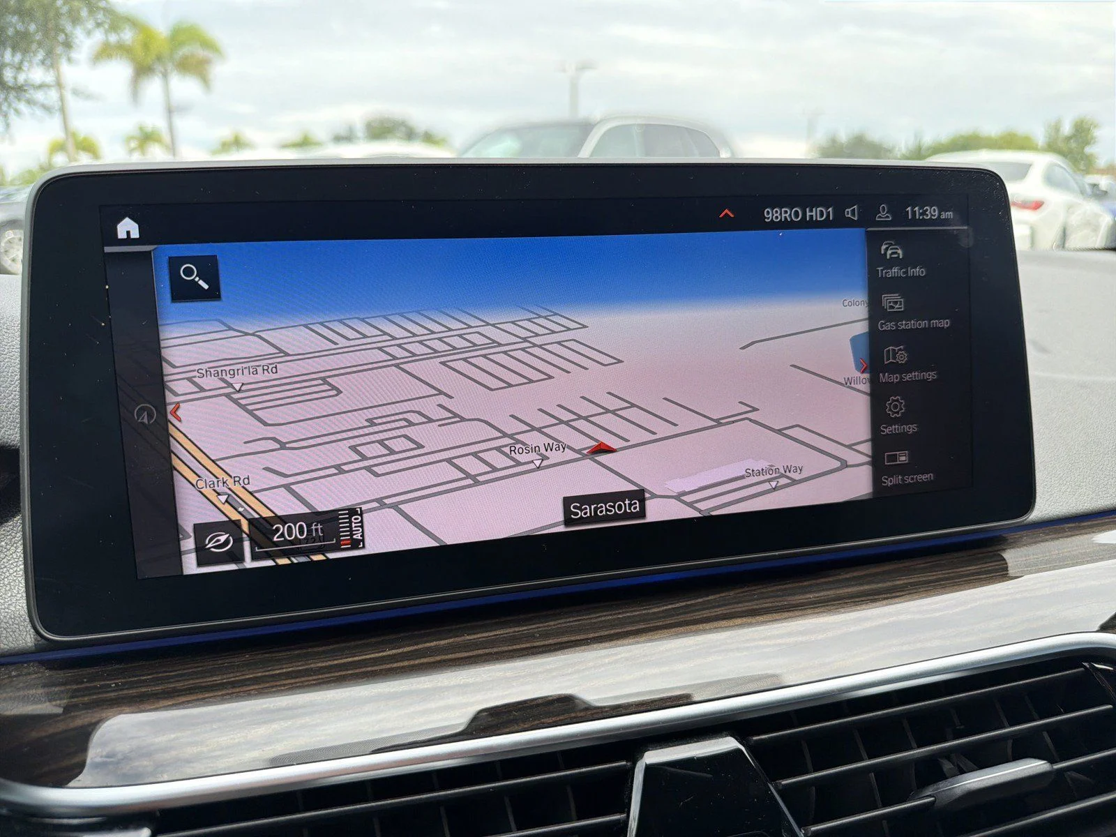 Used 2023 Skyscraper Grey Metallic BMW 540i image 27