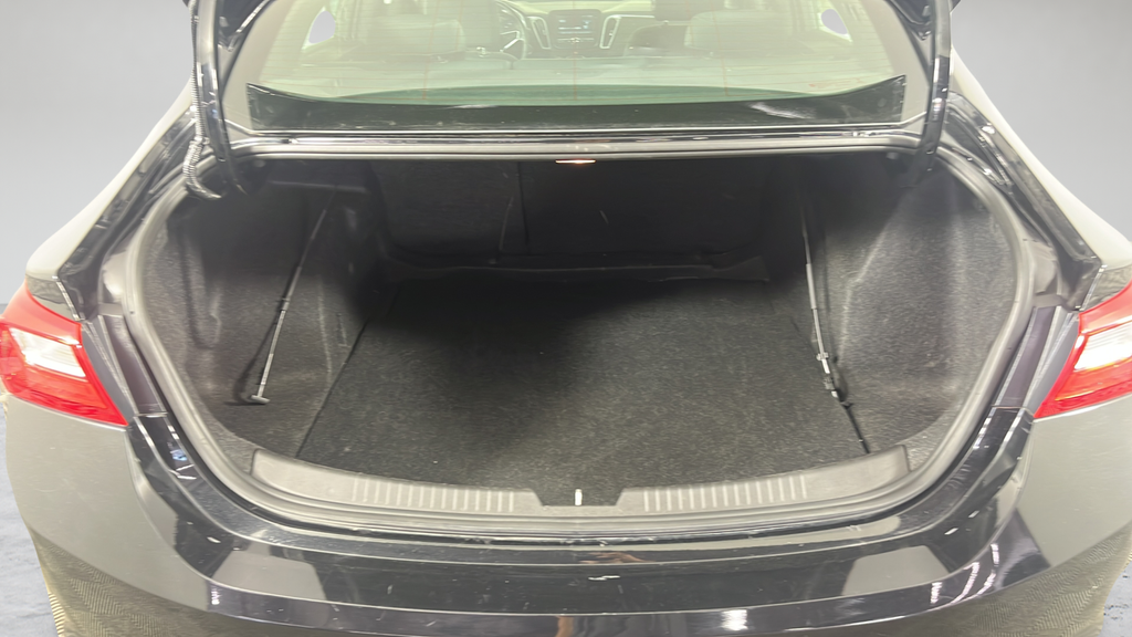 Used 2016 Black Chevrolet LS image 20