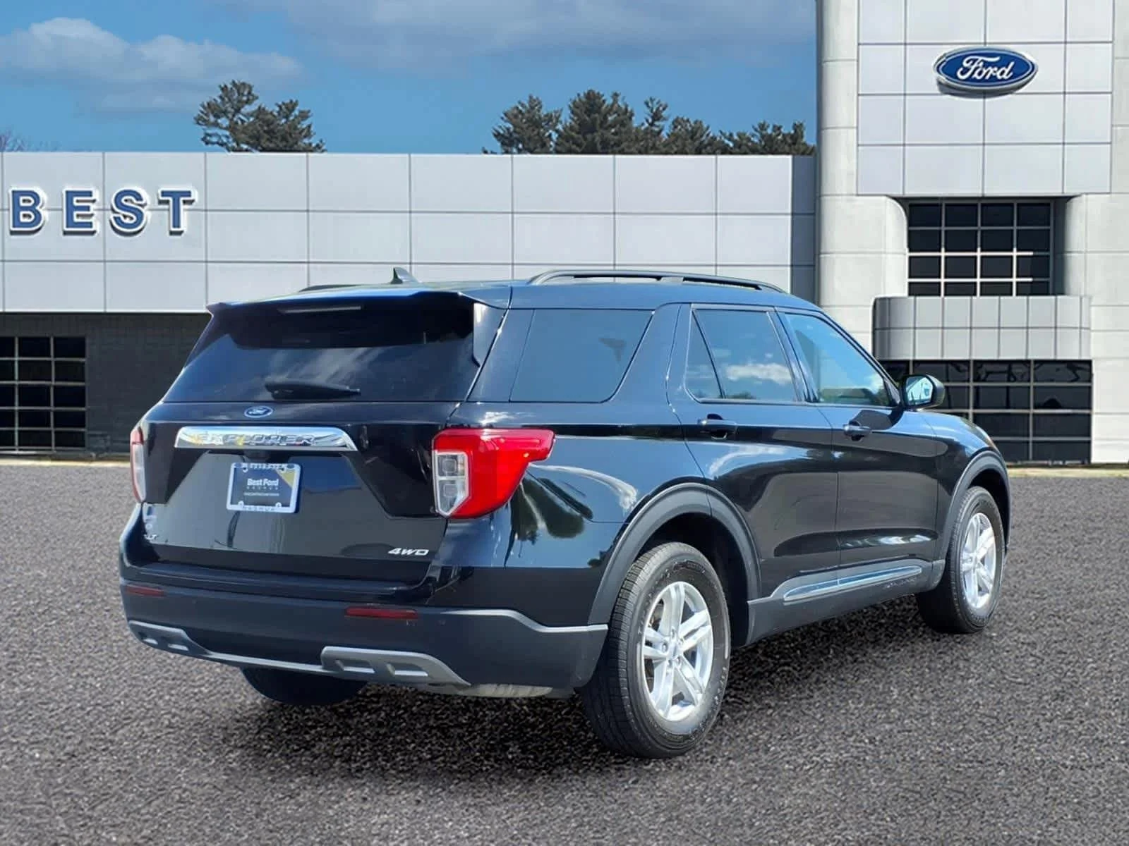 Used 2023 Agate Black Ford XLT image 5