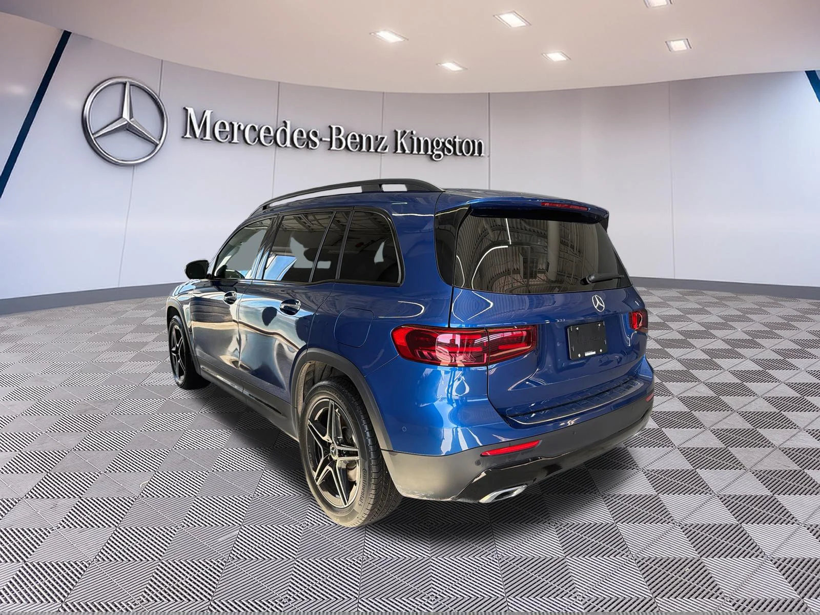 Used 2026 White Mercedes-Benz Glb 250 4matic Suv image 9
