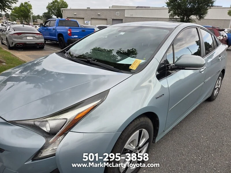 Used 2016 Pearl TOYOTA THREE image 5