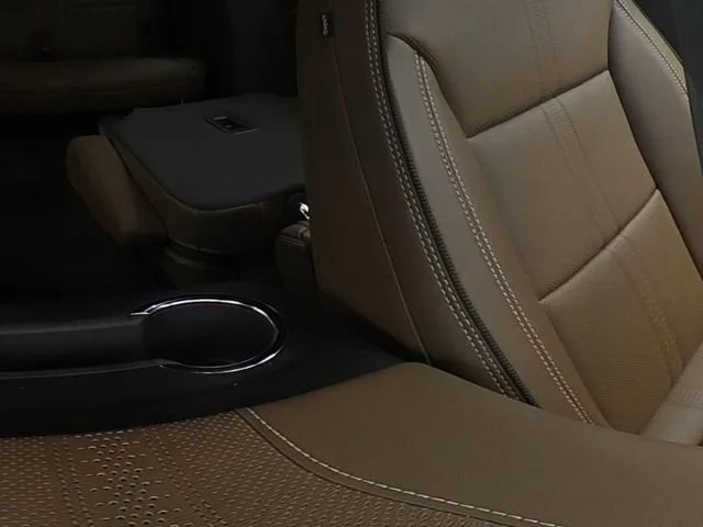 2026 Chevrolet Suburban High Country - Photo 36