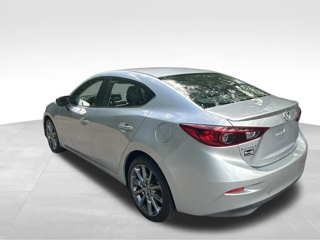 Used 2018 Silver Mazda Touring image 3