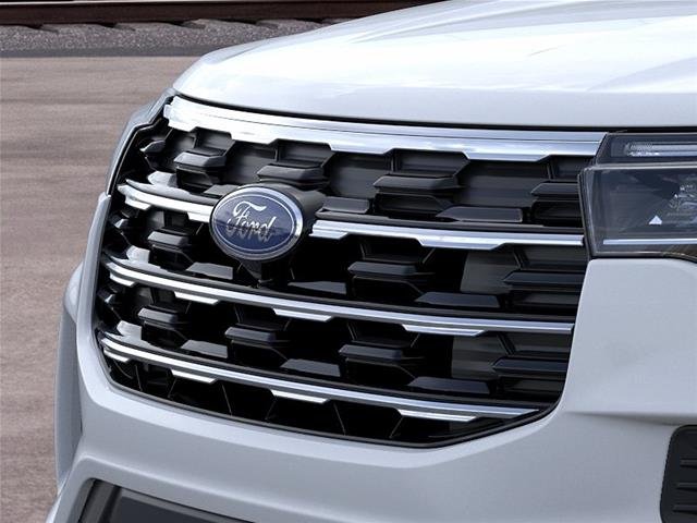New 2026 Space White Metallic Ford Active image 40