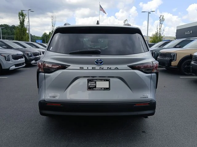 Used 2023 Silver Toyota XLE image 5