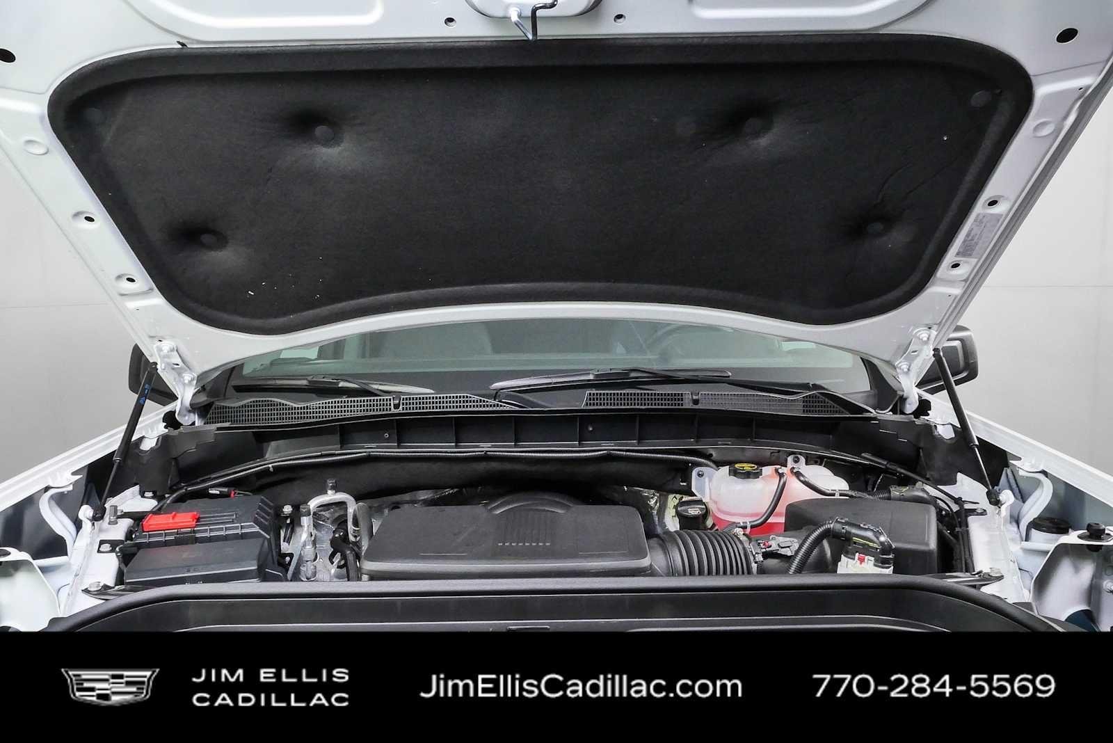Used 2026 Summit White GMC Elevation image 33