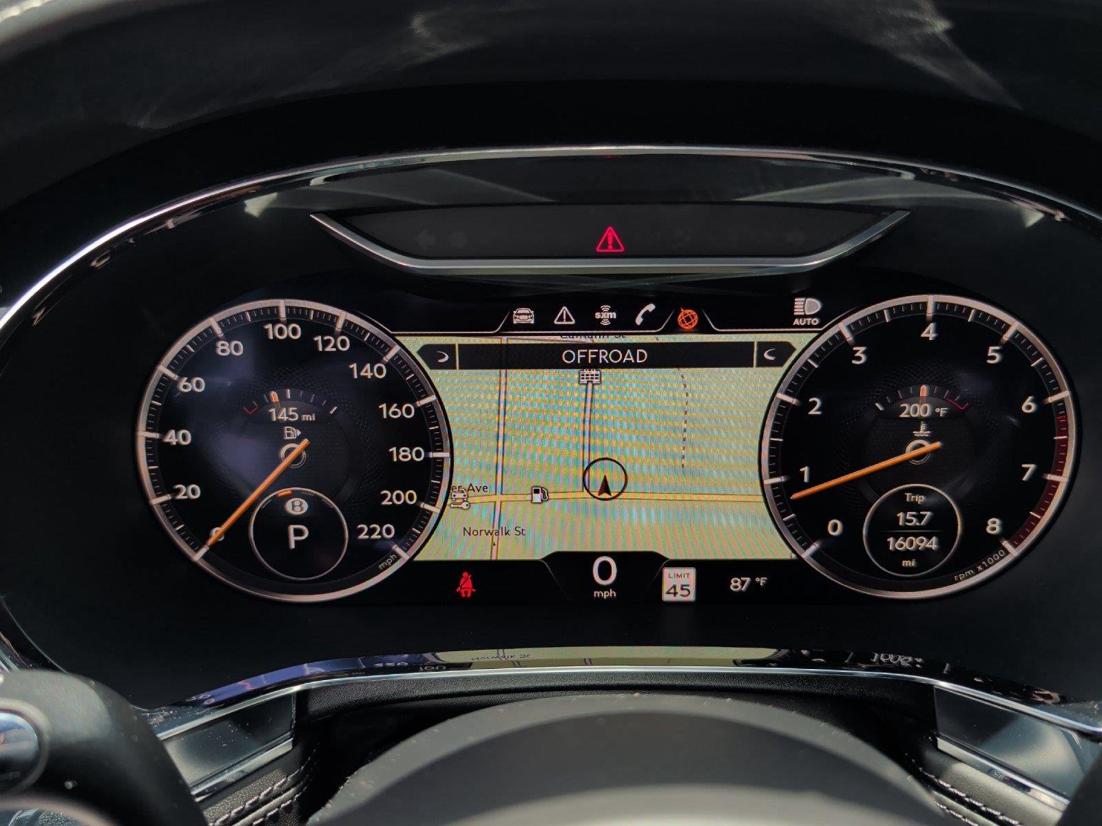 Used 2020 Glacier White Bentley GT First Edition image 28