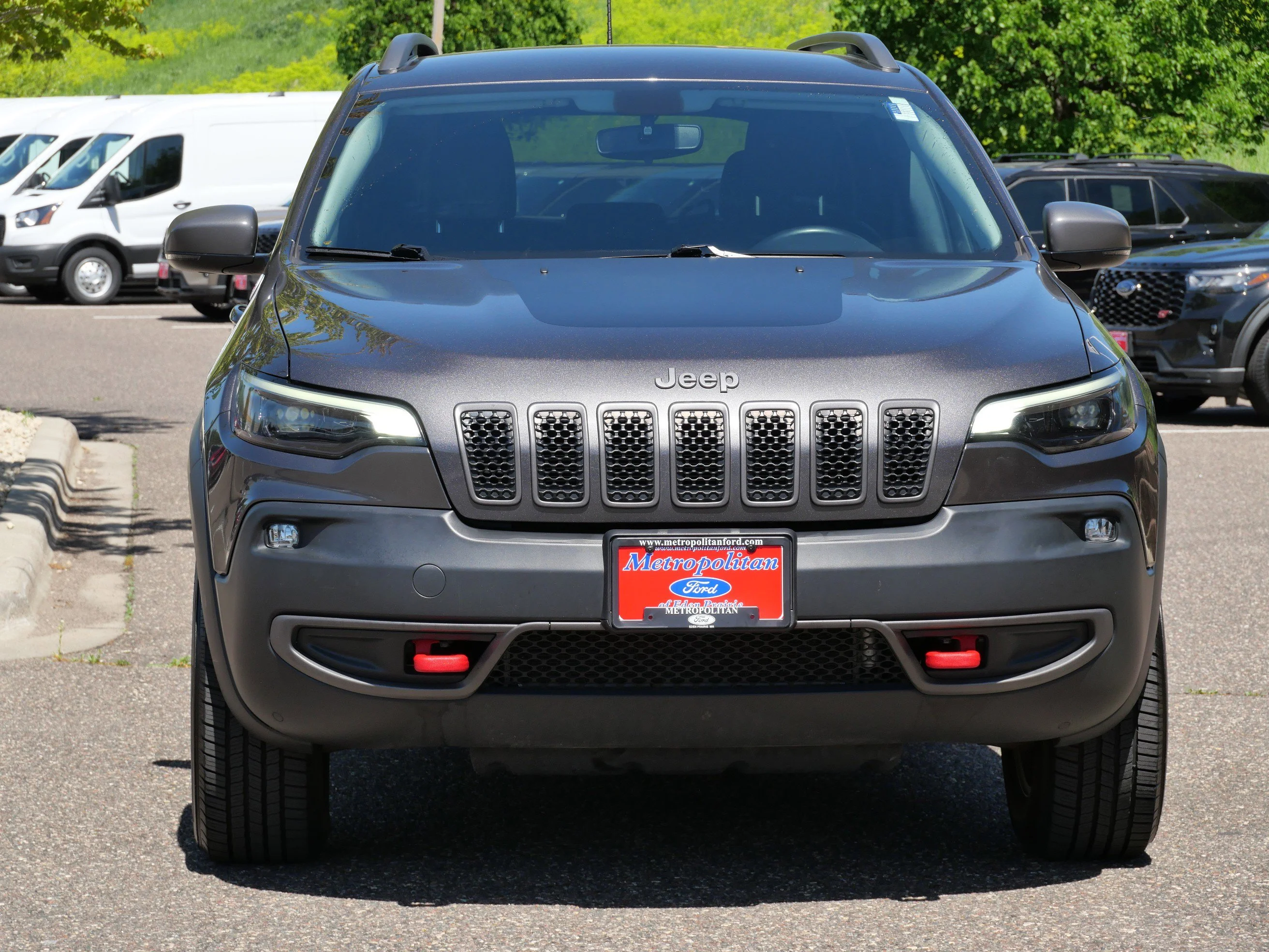 Used 2019 Jeep Cherokee Trailhawk with VIN 1C4PJMBX8KD392024 for sale in Eden Prairie, Minnesota