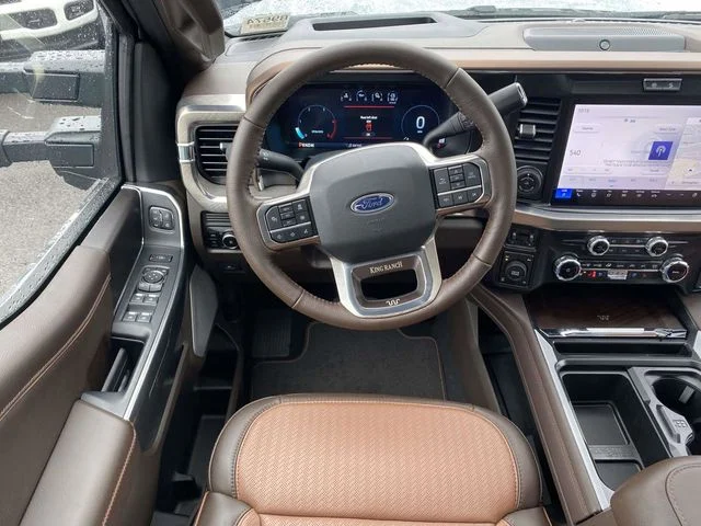 New 2026 Glacier Gray Metallic Tri-Coat Ford F-250® King Ranch® image 10