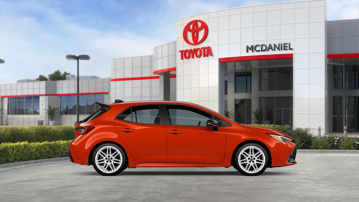 2026 Toyota Corolla Hatchback FX - Photo 43