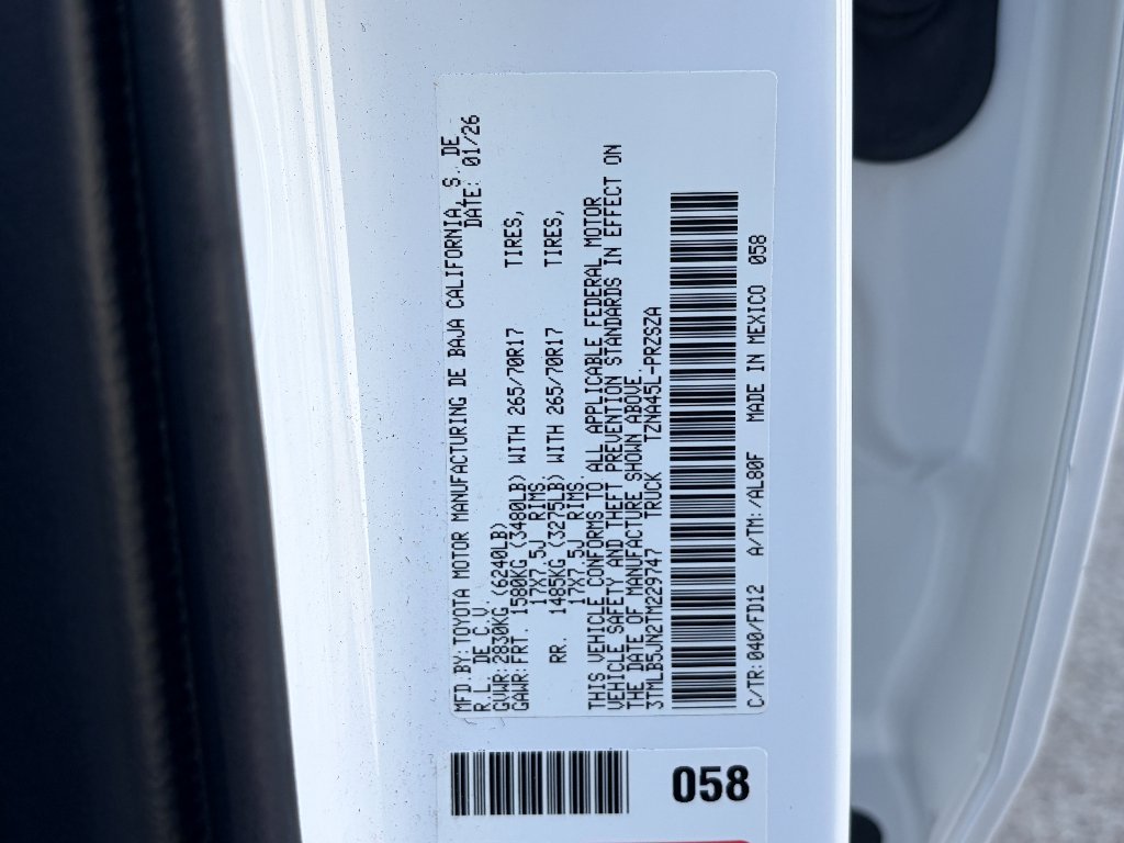 Used 2026 Ice Cap Toyota SR5 image 35
