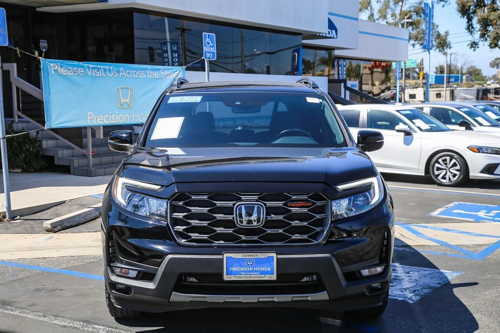 Certified Used 2024 Crystal Black Pearl Honda AWD TRAILSPORT image 30