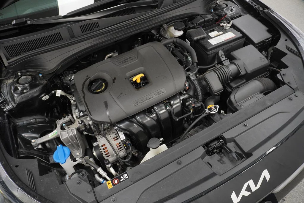 Used 2024 Black Kia LX image 50