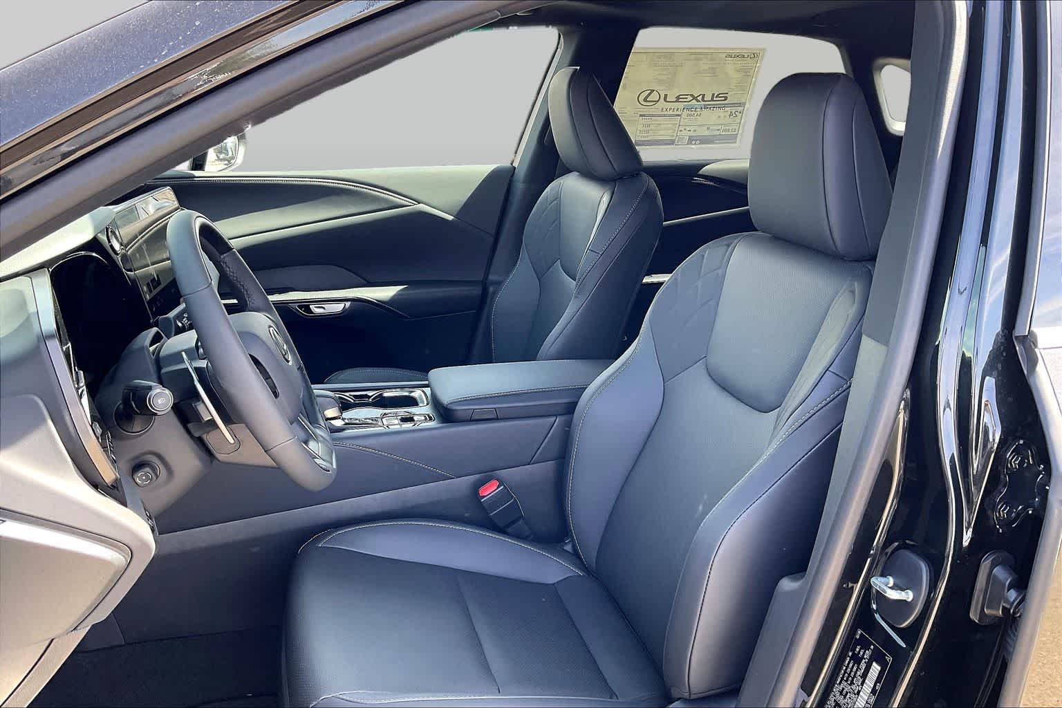 2026 Lexus RX 350 Premium - Photo 9