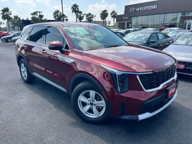 Used 2025 Red Kia LX image 1