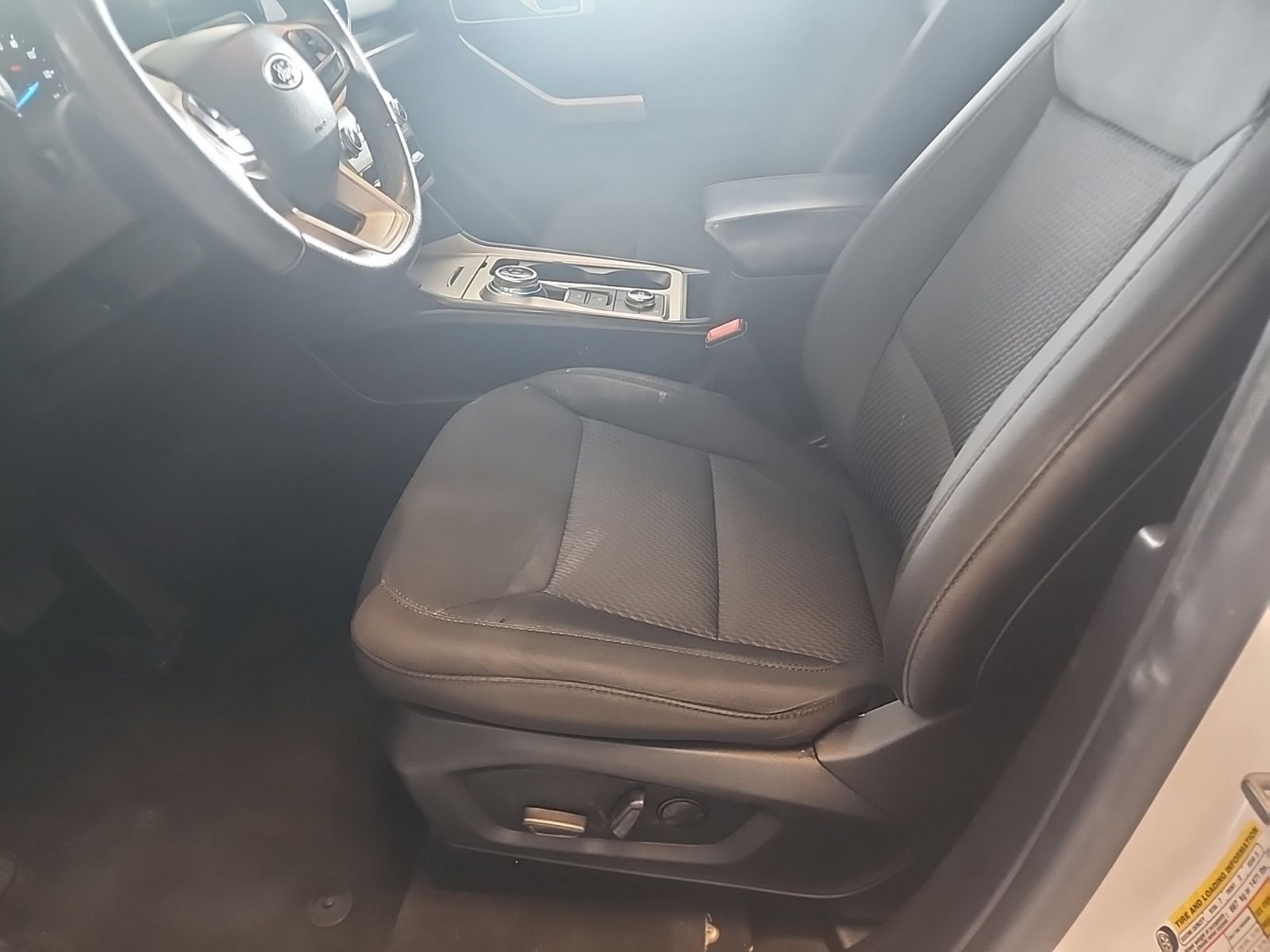 Used 2022 White Ford XLT image 8