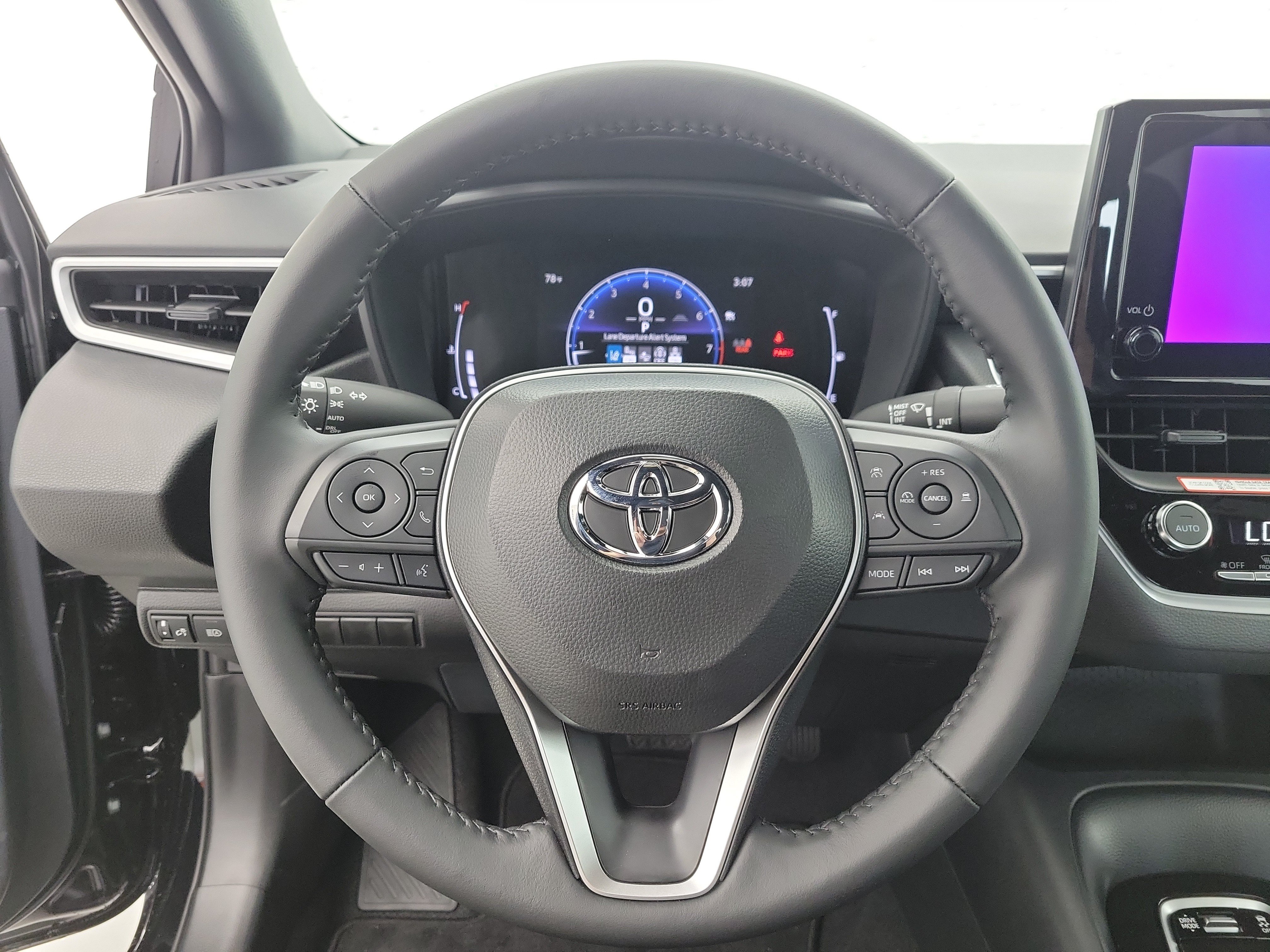 New 2026 Midnight Black Metallic Toyota  SE image 22