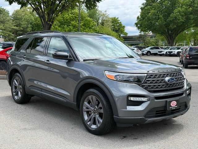 Used 2023 Gray Ford XLT image 4