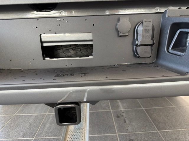 New 2026 Carbonized Gray Metallic Ford XLT image 11