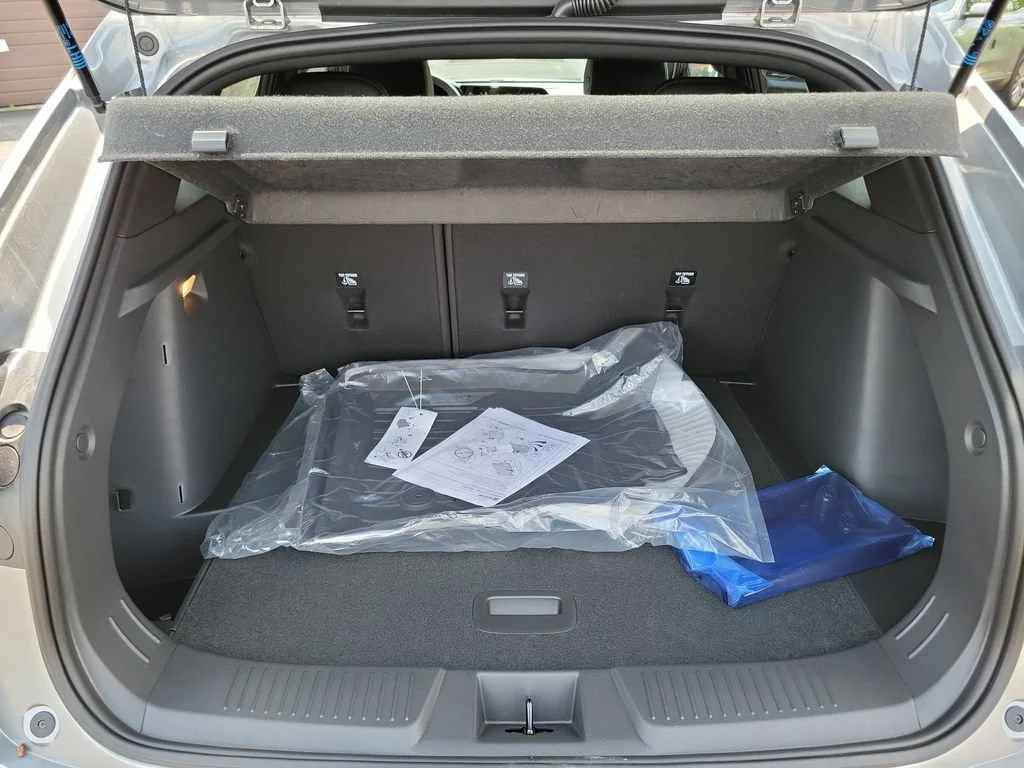 New 2026 Sterling Gray Metallic Chevrolet 2RS image 25
