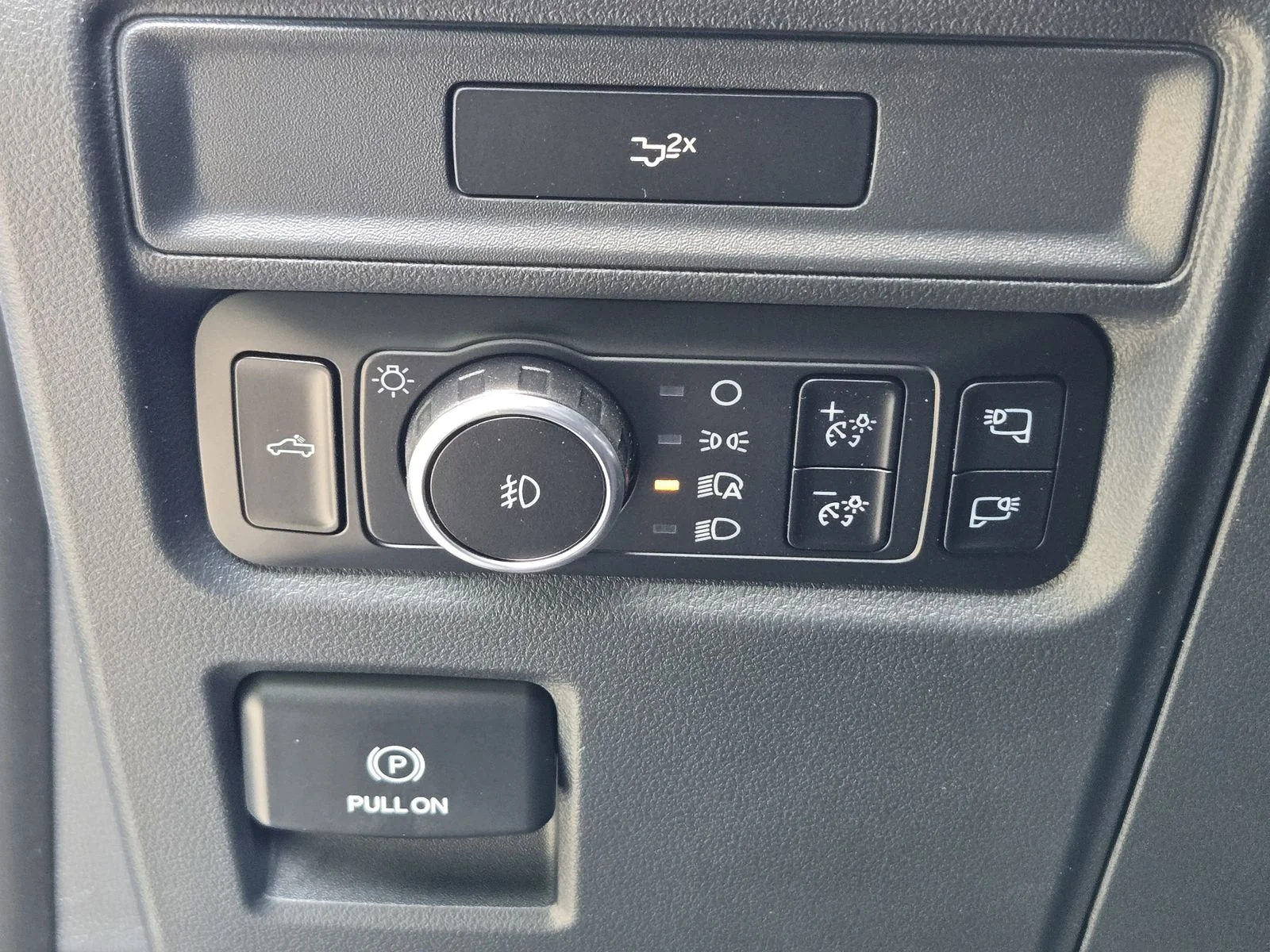 New 2026 Agate Black Metallic Ford Lariat® image 16