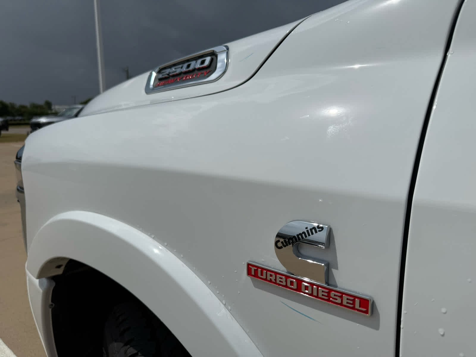 New 2026 Bright White Clear-Coat Exterior Paint RAM Longhorn image 12