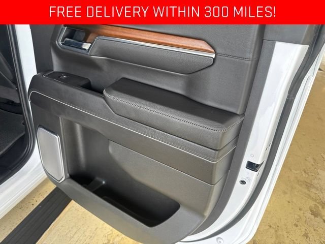 Certified Used 2025 White Frost Tricoat GMC Denali image 37