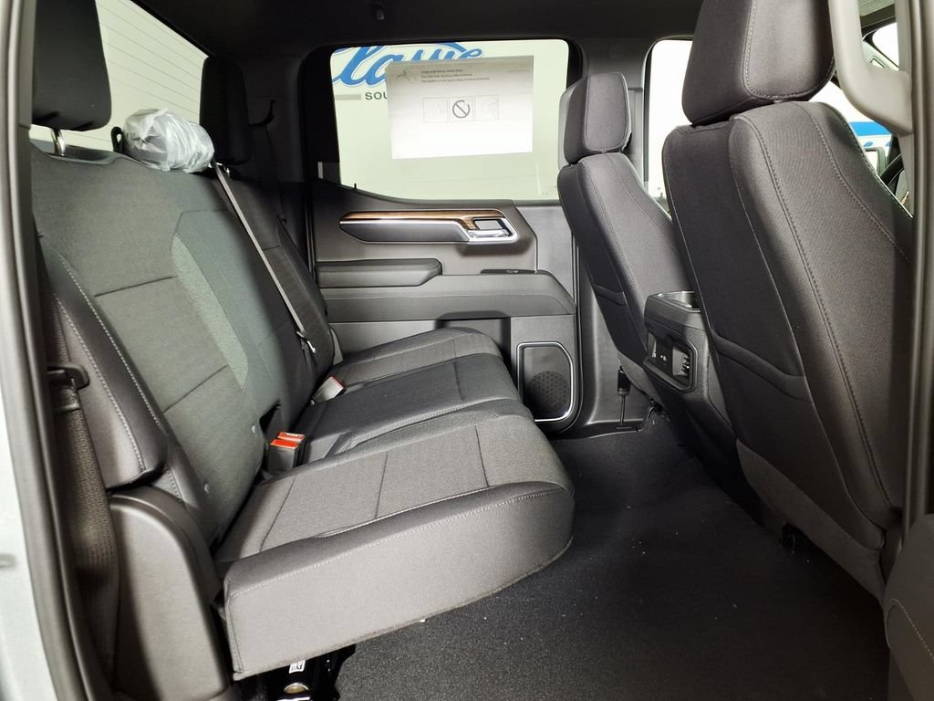 2026 Chevrolet Silverado 1500 LT - Photo 10