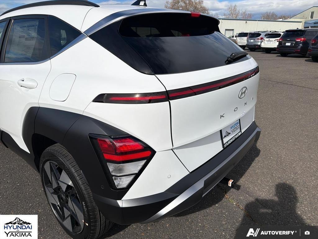 New 2026 Atlas White Hyundai Limited AWD image 11
