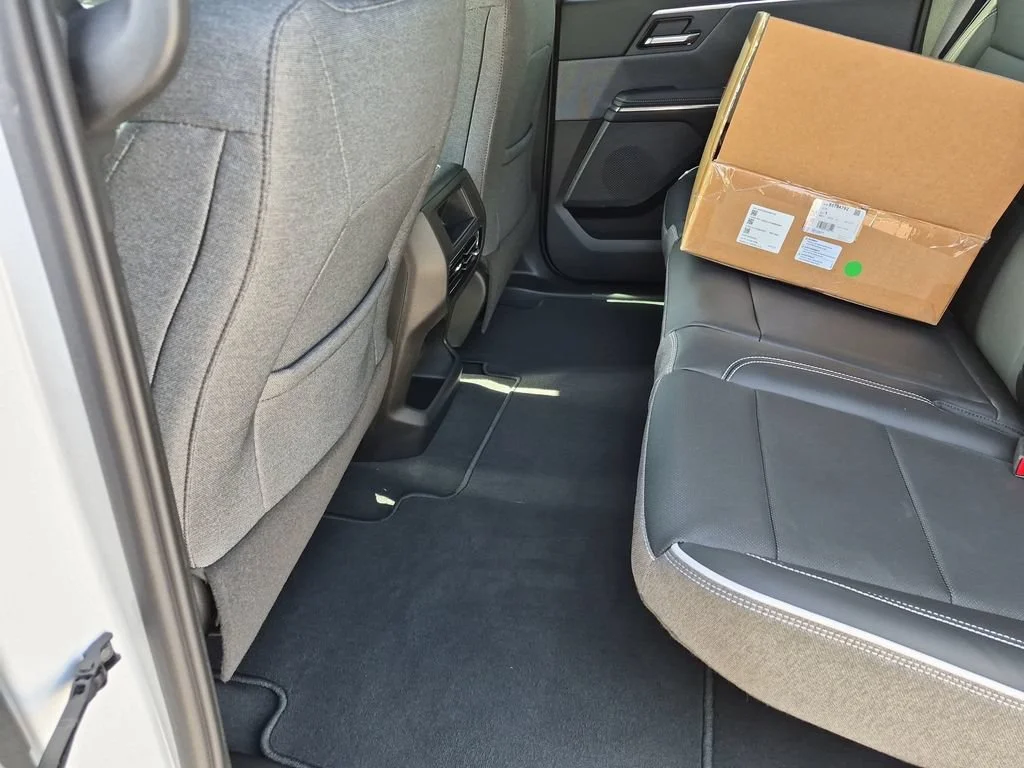 2026 GMC Sierra EV Elevation - Photo 35