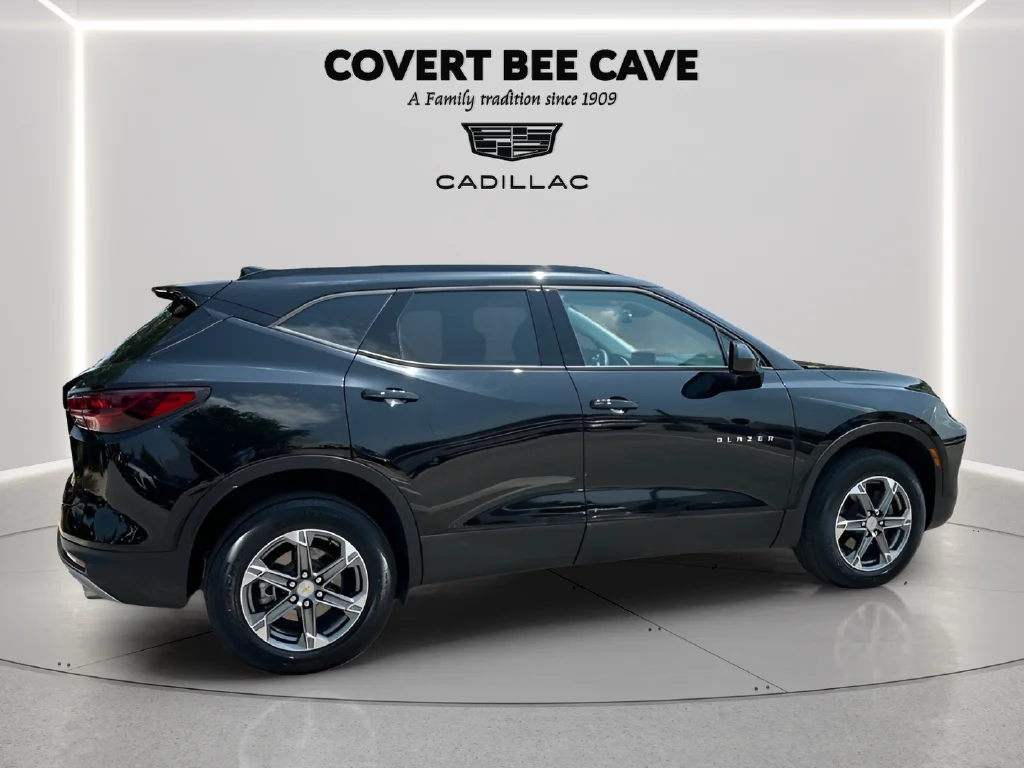 Used 2024 Black Chevrolet LT image 20