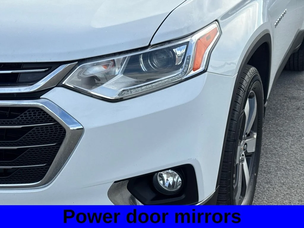 Used 2019 Summit White Chevrolet 3LT image 17