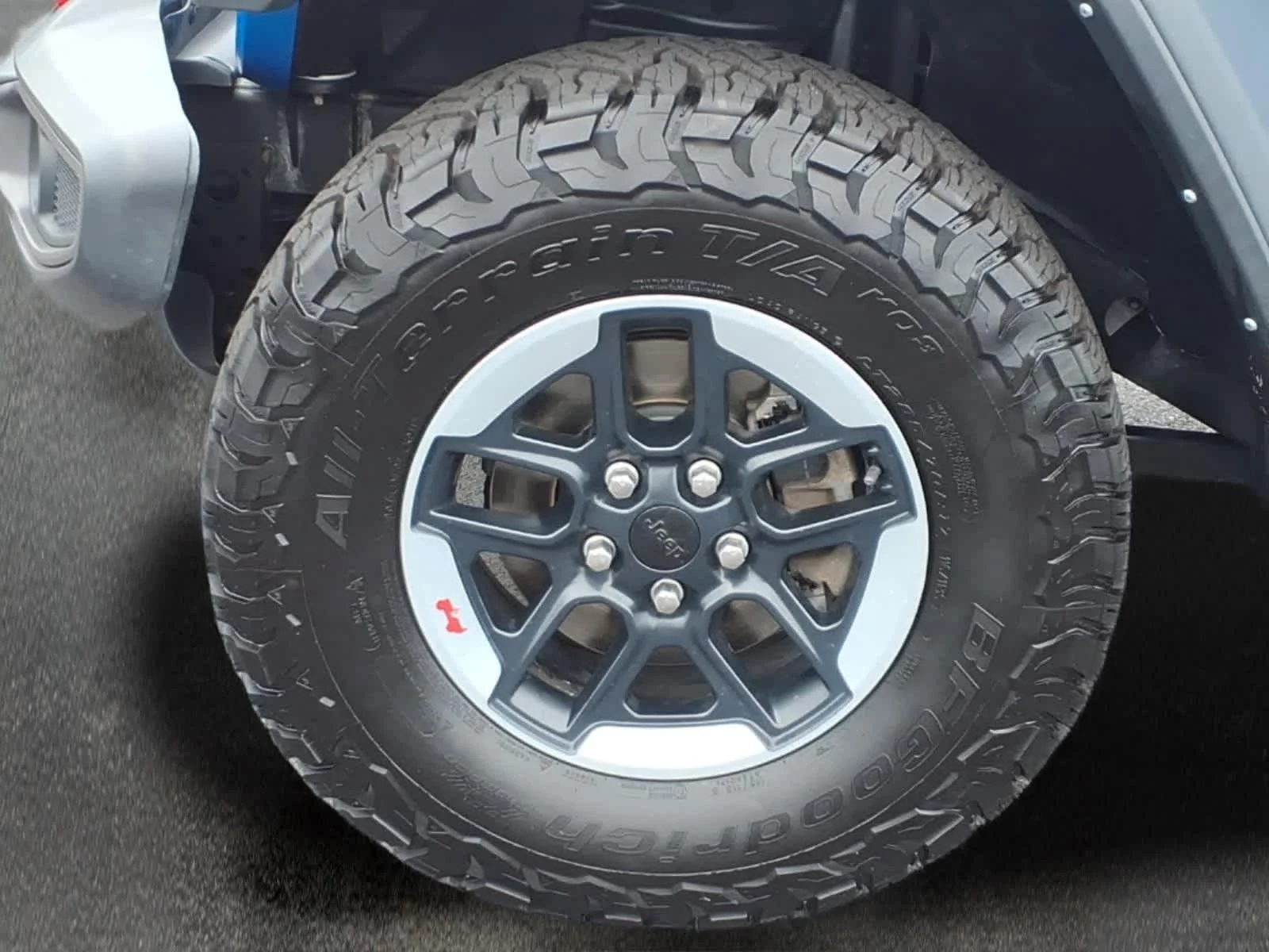 Used 2021 Hydro Blue Pearlcoat Jeep Unlimited Rubicon image 9