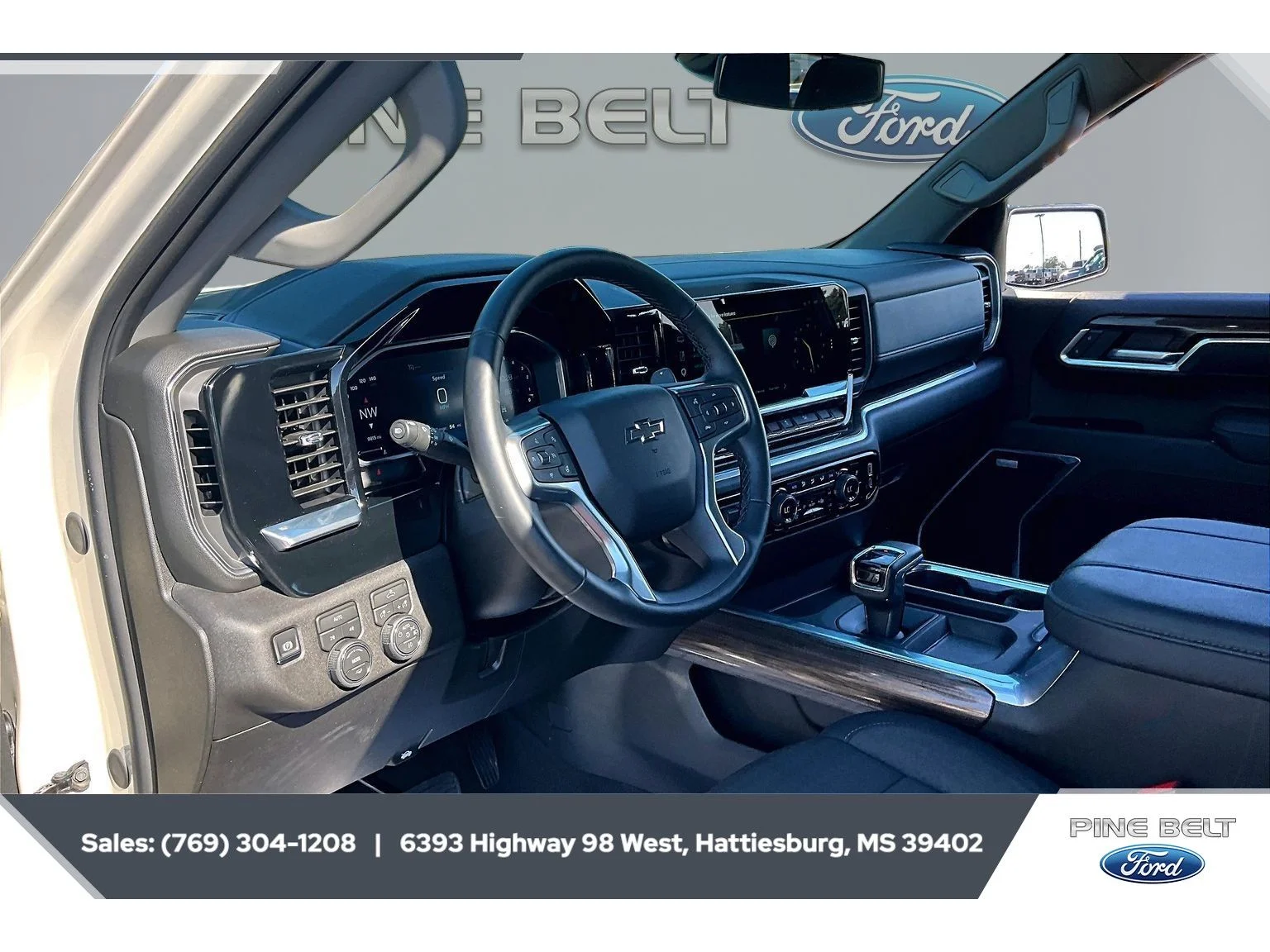 Used 2026 White Sands Chevrolet RST image 13