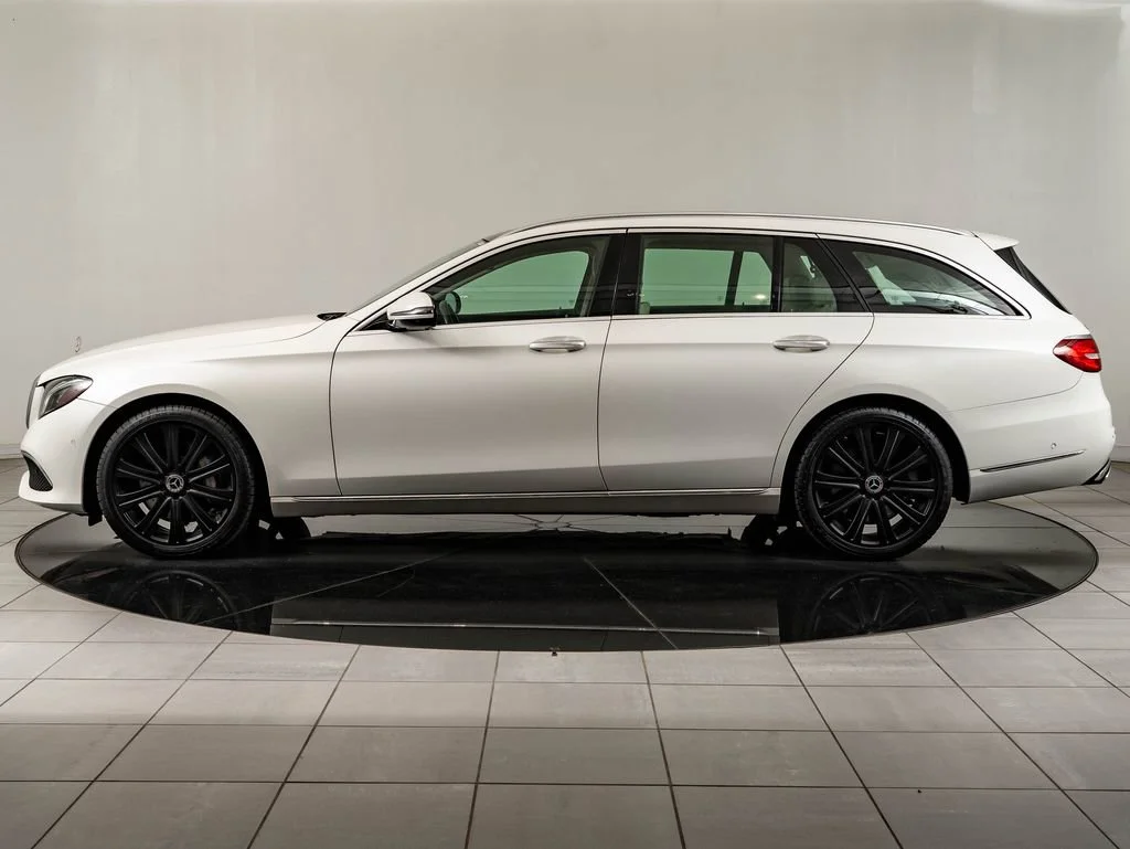 Used 2018 White Mercedes-Benz E 400 image 5