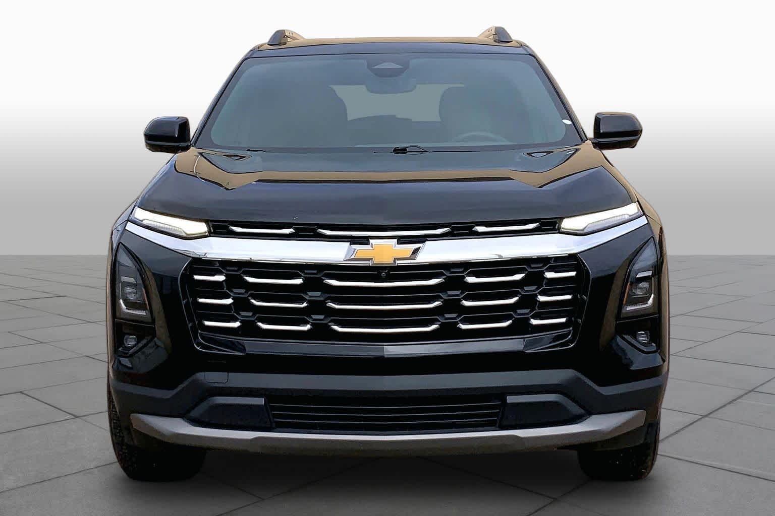 Used 2025 Mosaic Black Metallic Chevrolet FWD LT image 4