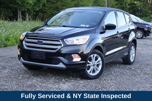 Used 2019 Black Ford SE image 2