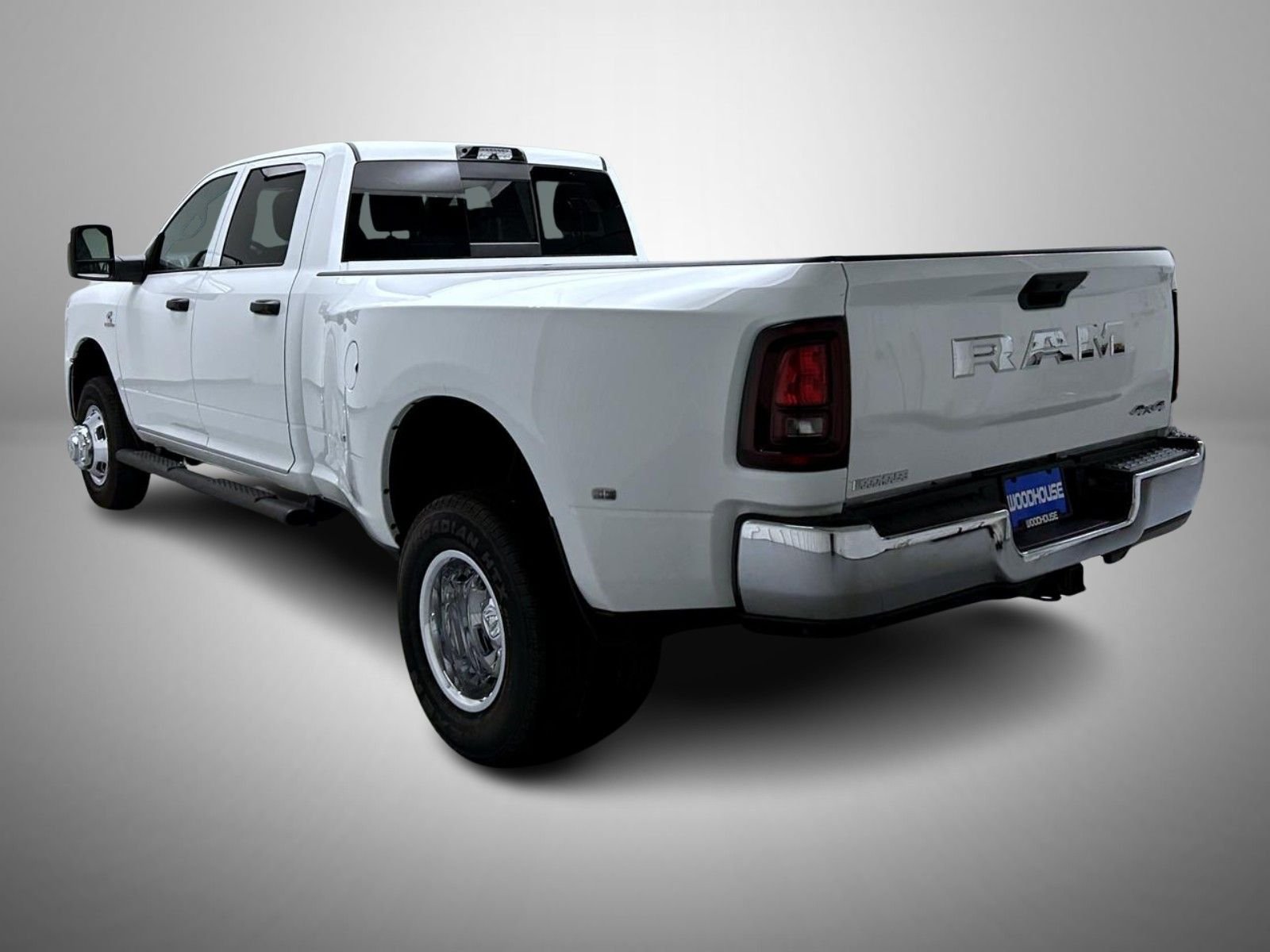 New 2026 Bright White Clear-Coat Exterior Paint RAM Tradesman image 7