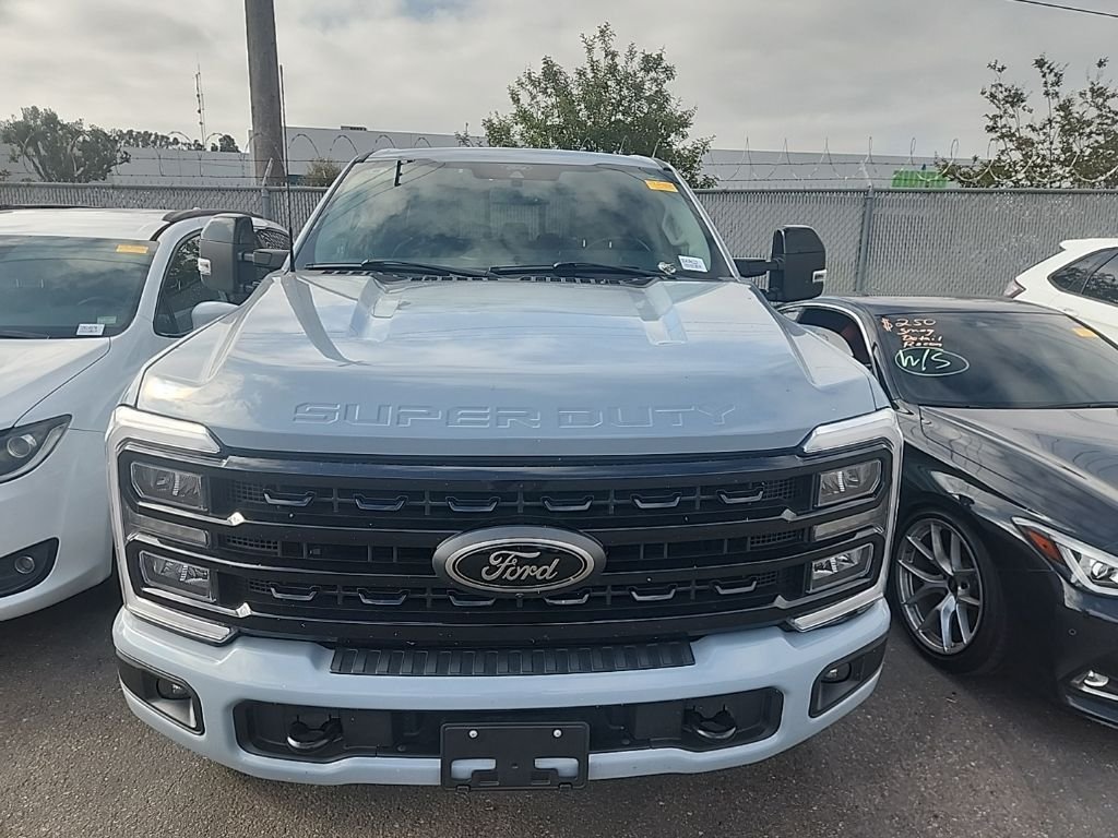 Used 2024 Gray Ford Lariat image 2