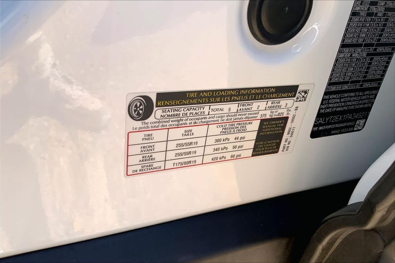 Used 2023 Fuji White Land Rover R-Dynamic S image 72