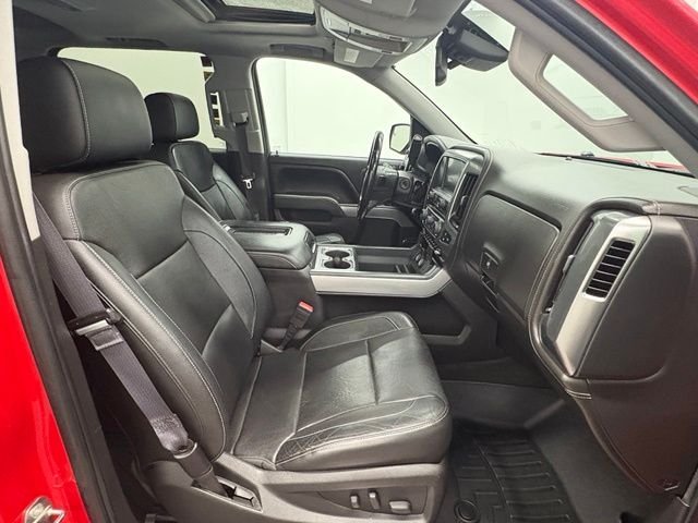 Used 2017 Red Chevrolet LTZ image 37