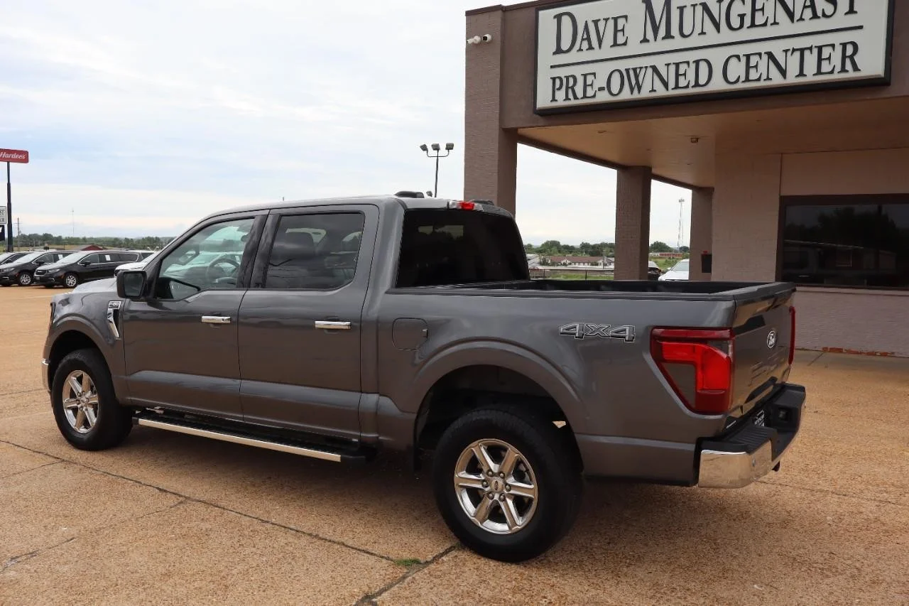 Used 2025 Carbonized Gray Ford XLT image 4