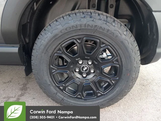 New 2026 Gray Metallic Ford Badlands image 33